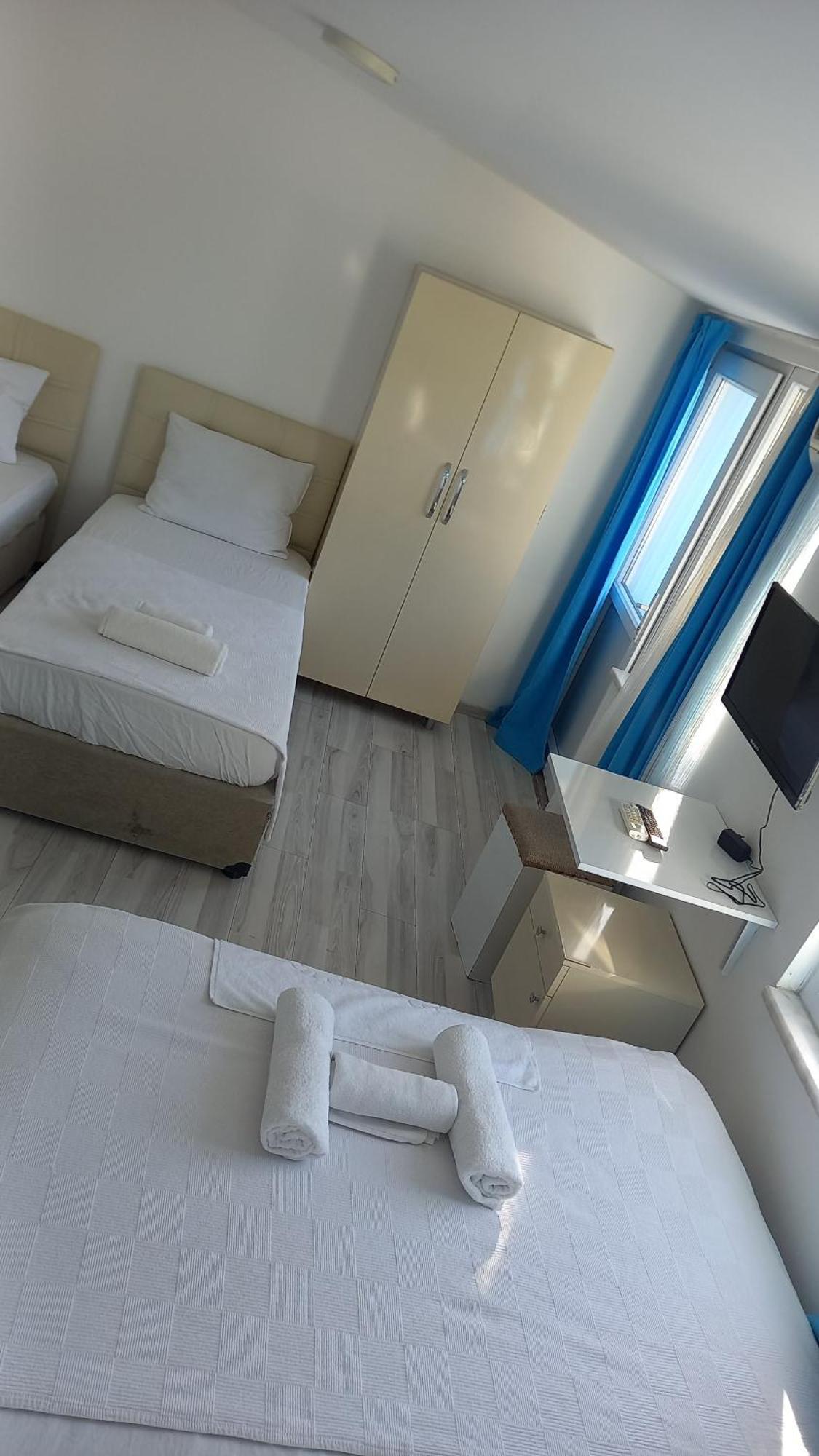 Paradise Hotel Akcay เอเดรมิท ภายนอก รูปภาพ