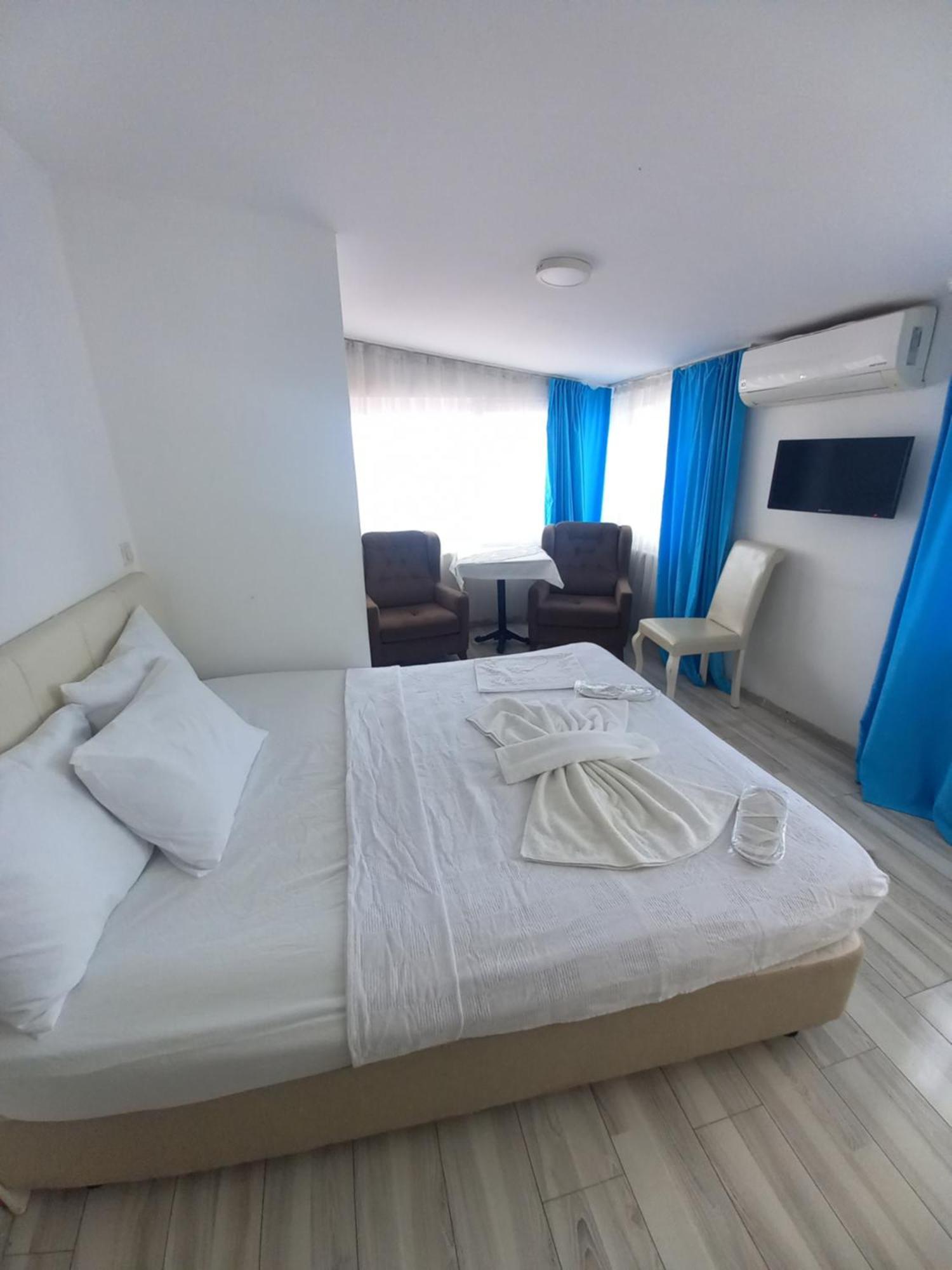 Paradise Hotel Akcay เอเดรมิท ภายนอก รูปภาพ
