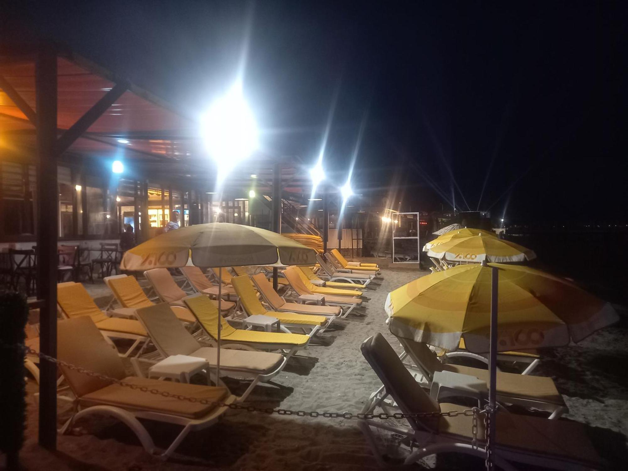 Paradise Hotel Akcay เอเดรมิท ภายนอก รูปภาพ