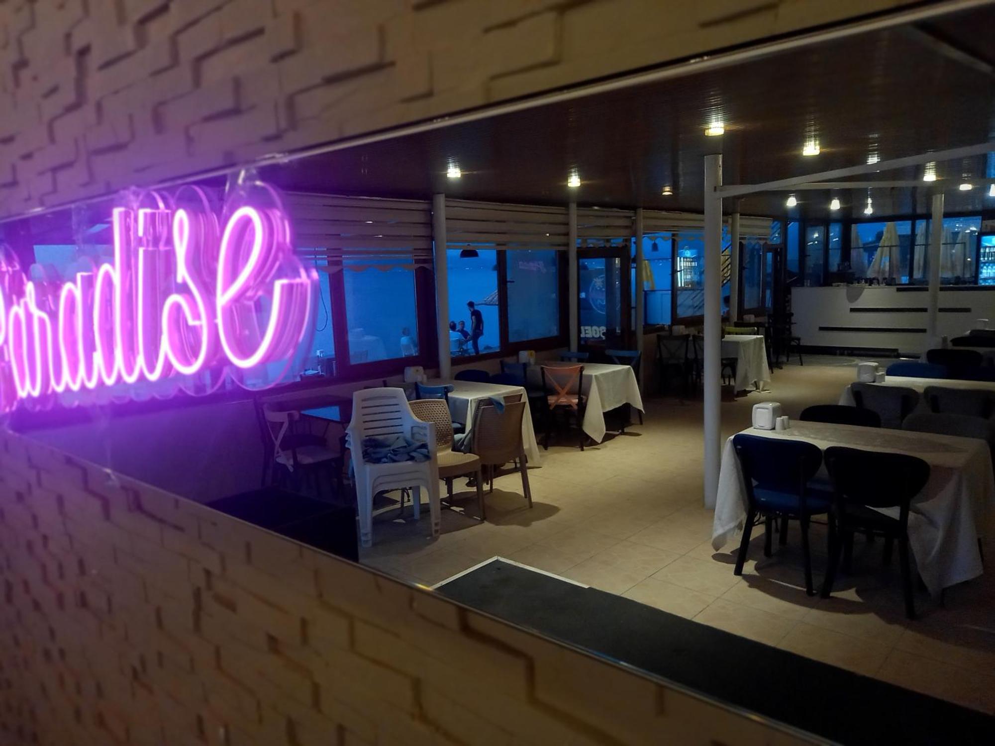 Paradise Hotel Akcay เอเดรมิท ภายนอก รูปภาพ